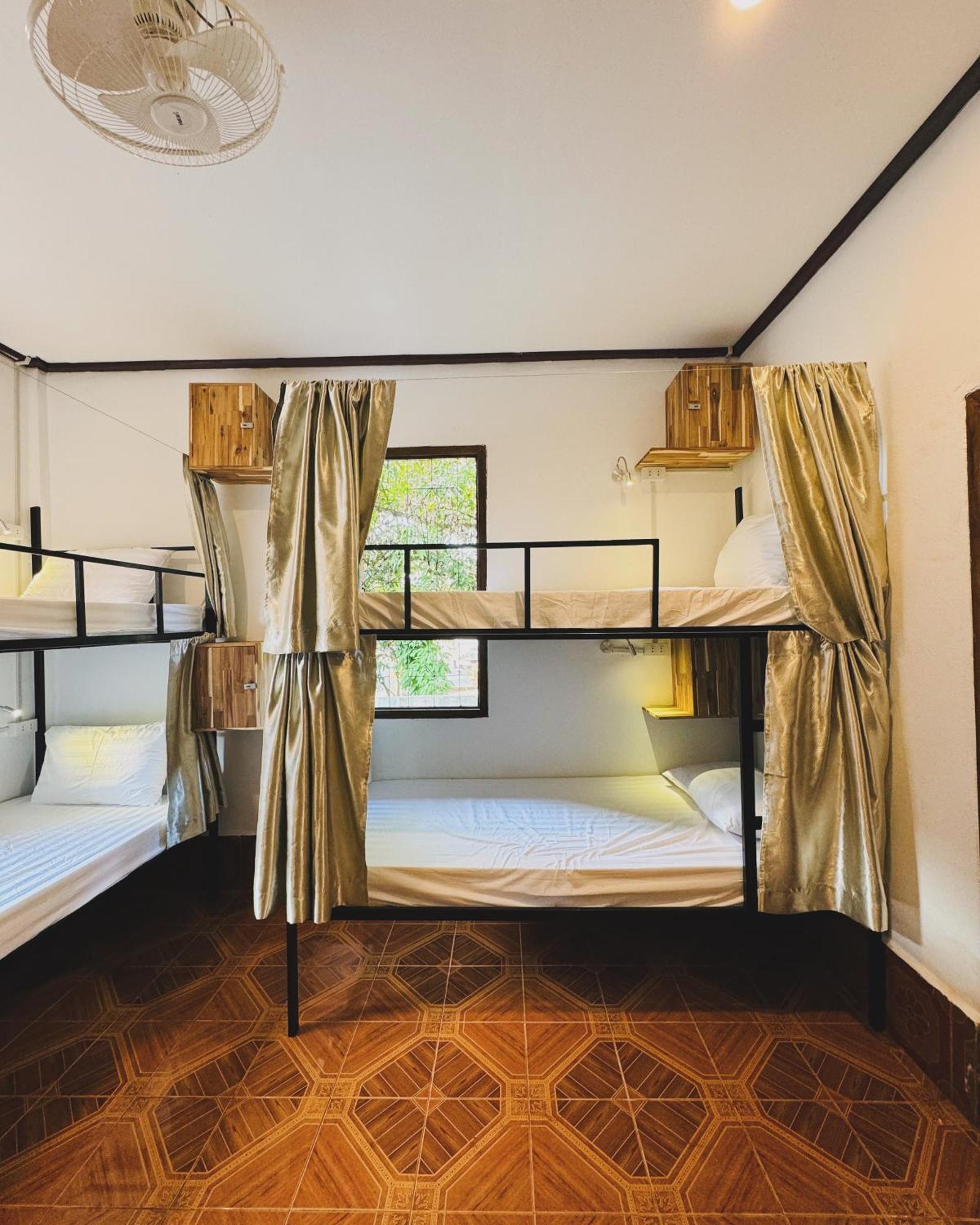 Sabai Sabai Luang Prabang Hostel Екстериор снимка